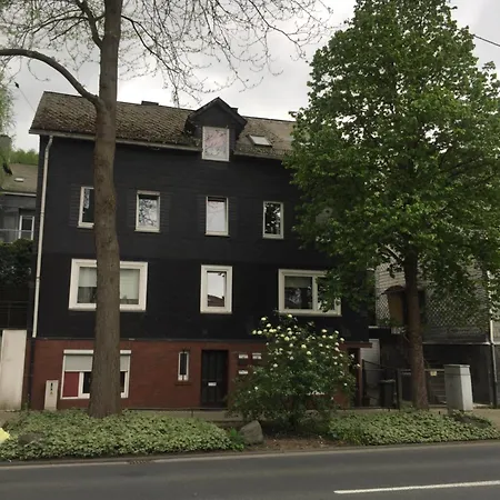 Zentral 1 Bis Zum12 Schlafplaetze Apartment Siegen