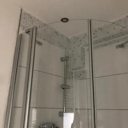 Apartment Zentral 1 Bis Zum12 Schlafplaetze