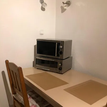Zentral 1 Bis Zum12 Schlafplaetze Apartment Siegen