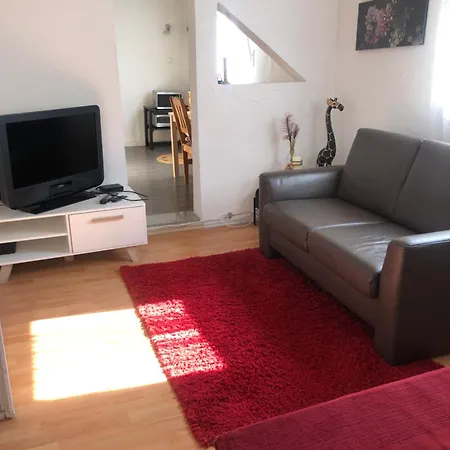 Apartment Zentral 1 Bis Zum12 Schlafplaetze Siegen