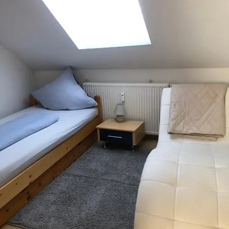 Zentral 1 Bis Zum12 Schlafplaetze Siegen